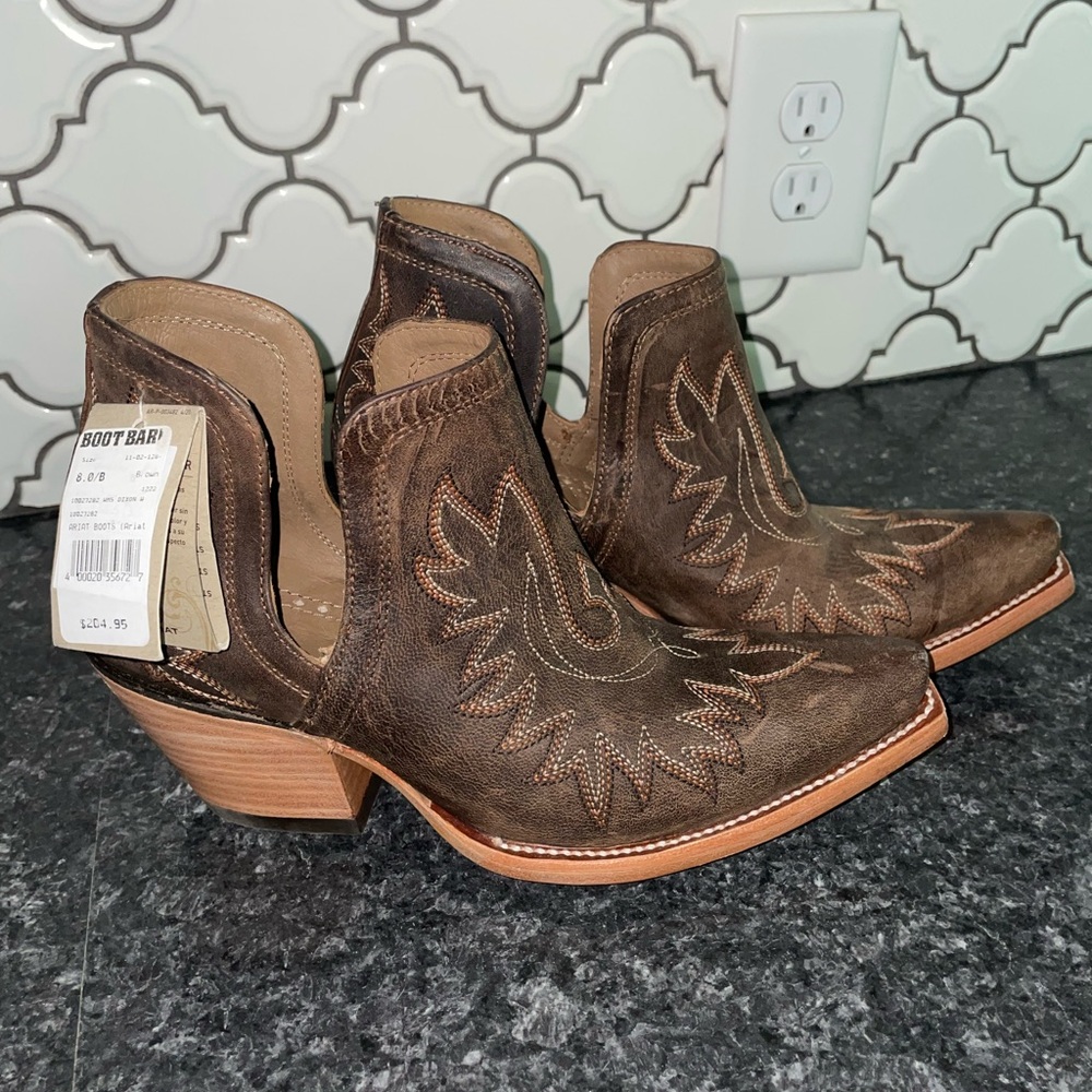 Ariat boots •NEW•